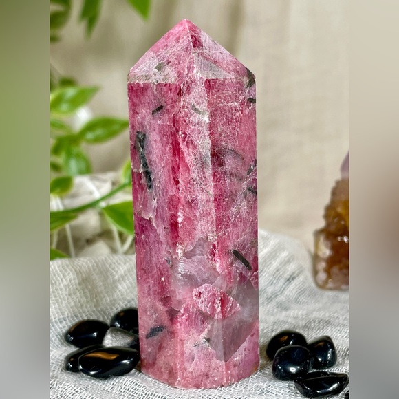 2190 Rhodonite Crystal Mini Tower - Picture 7 of 12